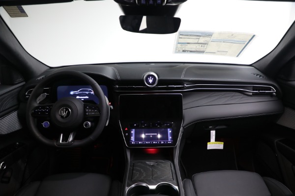 New 2025 Maserati Grecale for sale $77,058 at Bentley Greenwich in Greenwich CT 06830 22