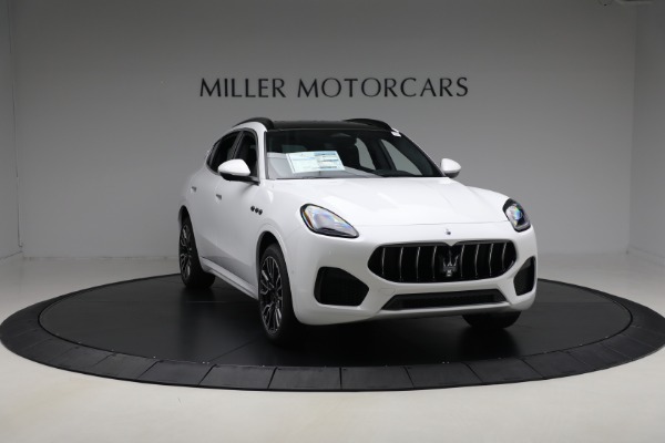 New 2025 Maserati Grecale for sale $69,315 at Bentley Greenwich in Greenwich CT 06830 11