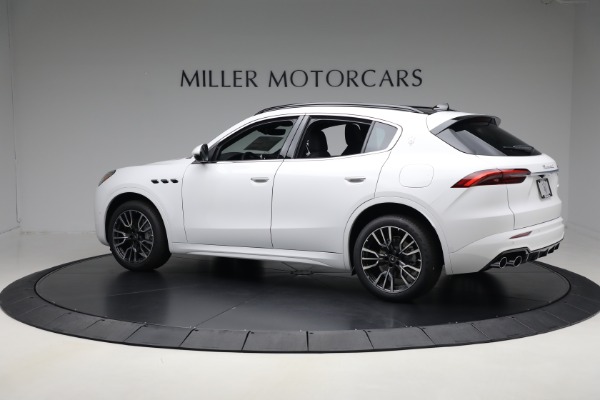 New 2025 Maserati Grecale for sale $69,315 at Bentley Greenwich in Greenwich CT 06830 4