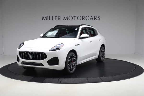 New 2025 Maserati Grecale for sale $82,286 at Bentley Greenwich in Greenwich CT 06830 12