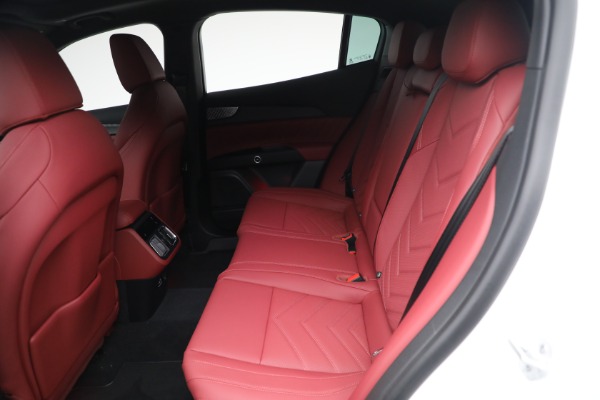 New 2025 Maserati Grecale for sale $82,286 at Bentley Greenwich in Greenwich CT 06830 20