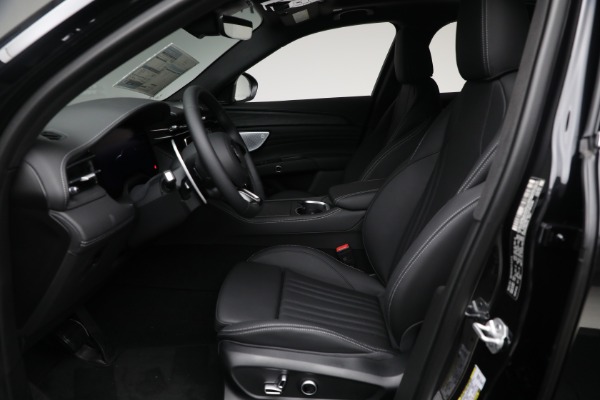 New 2025 Maserati Grecale for sale $71,739 at Bentley Greenwich in Greenwich CT 06830 14