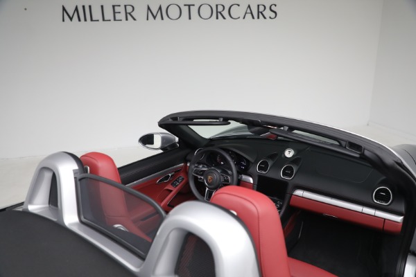 Used 2025 Porsche 718 Boxster for sale $91,900 at Bentley Greenwich in Greenwich CT 06830 24