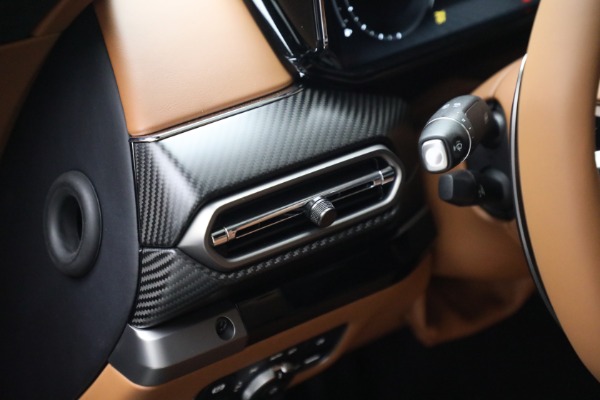 New 2026 Aston Martin Vantage for sale $240,100 at Bentley Greenwich in Greenwich CT 06830 21