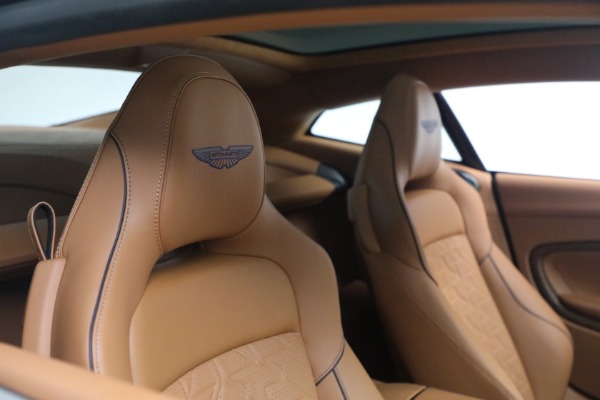 New 2026 Aston Martin Vanquish for sale $498,000 at Bentley Greenwich in Greenwich CT 06830 23