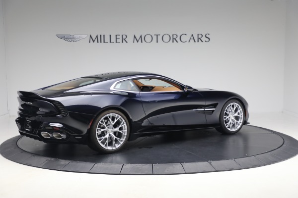 New 2026 Aston Martin Vanquish for sale $498,000 at Bentley Greenwich in Greenwich CT 06830 8