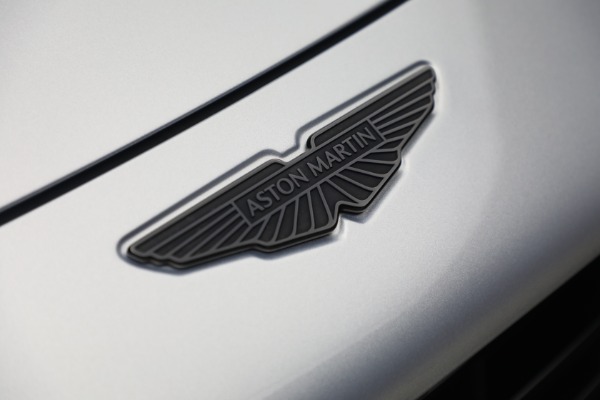 New 2026 Aston Martin Vantage for sale $244,325 at Bentley Greenwich in Greenwich CT 06830 24