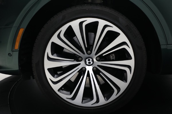 Used 2021 Bentley Bentayga V8 for sale Call for price at Bentley Greenwich in Greenwich CT 06830 14