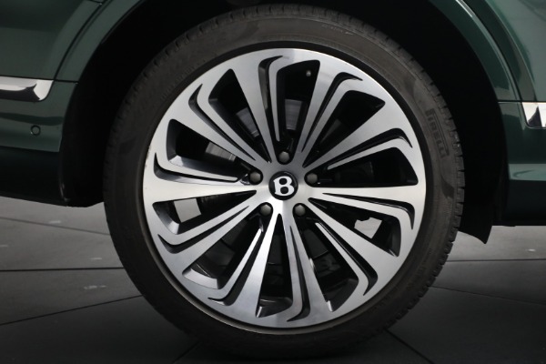 Used 2021 Bentley Bentayga V8 for sale Call for price at Bentley Greenwich in Greenwich CT 06830 16