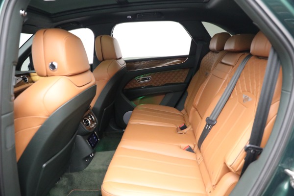 Used 2021 Bentley Bentayga V8 for sale Call for price at Bentley Greenwich in Greenwich CT 06830 24