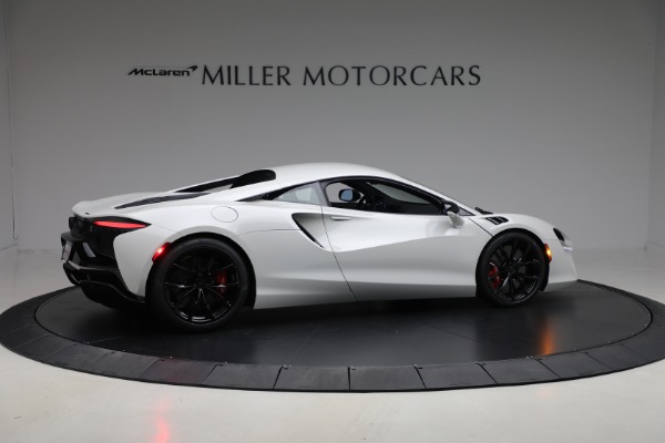 New 2026 McLaren Artura TechLux for sale $304,500 at Bentley Greenwich in Greenwich CT 06830 8