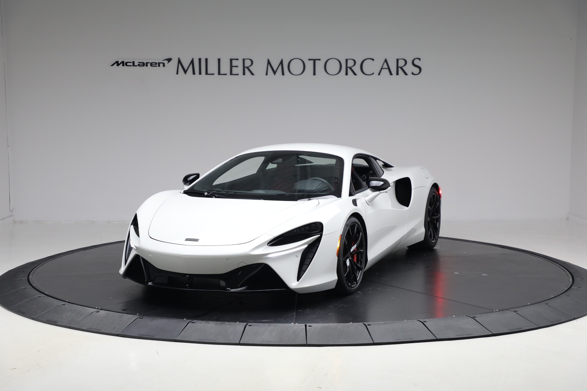 New 2026 McLaren Artura TechLux for sale $304,500 at Bentley Greenwich in Greenwich CT 06830 1