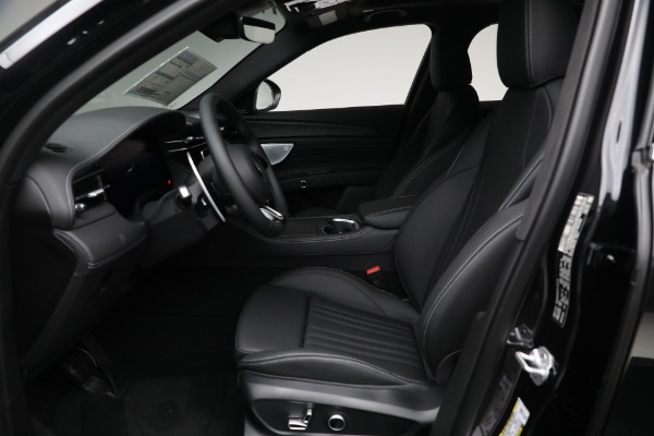 New 2025 Maserati Grecale for sale $71,381 at Bentley Greenwich in Greenwich CT 06830 13