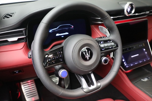 New 2025 Maserati Grecale for sale $82,286 at Bentley Greenwich in Greenwich CT 06830 13