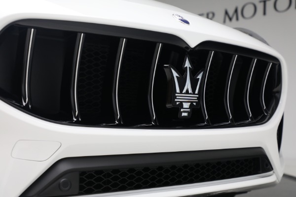 New 2025 Maserati Grecale for sale $82,286 at Bentley Greenwich in Greenwich CT 06830 25