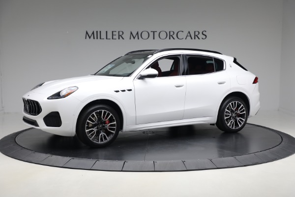 New 2025 Maserati Grecale for sale $82,286 at Bentley Greenwich in Greenwich CT 06830 1
