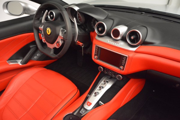 Used 2016 Ferrari California T for sale Sold at Bentley Greenwich in Greenwich CT 06830 27