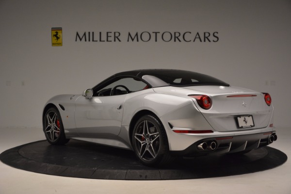 Used 2016 Ferrari California T for sale Sold at Bentley Greenwich in Greenwich CT 06830 4