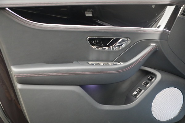 New 2026 Bentley Flying Spur for sale $317,510 at Bentley Greenwich in Greenwich CT 06830 14