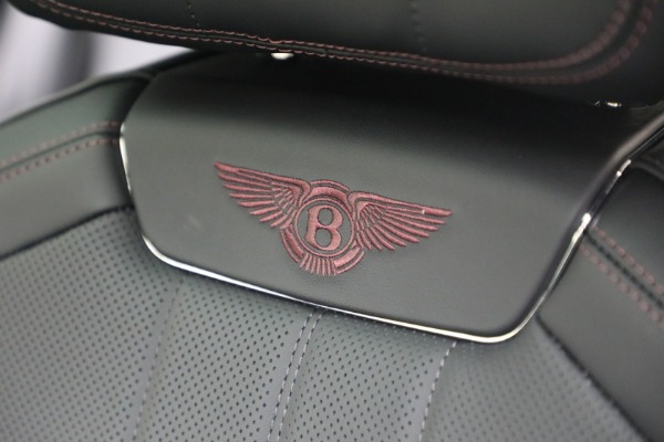 New 2026 Bentley Flying Spur for sale $317,510 at Bentley Greenwich in Greenwich CT 06830 15