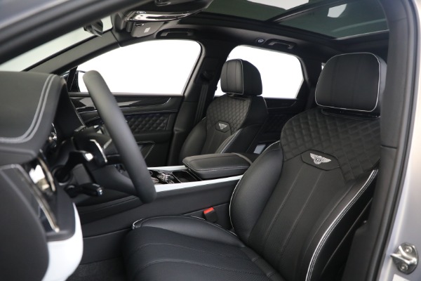 New 2025 Bentley Bentayga S Black Edition for sale $264,900 at Bentley Greenwich in Greenwich CT 06830 17