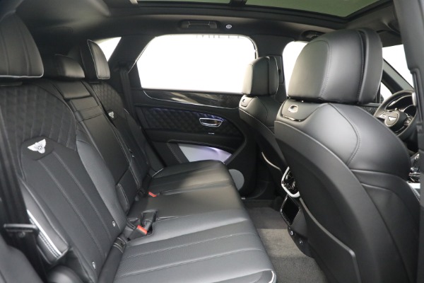 New 2025 Bentley Bentayga S Black Edition for sale $264,900 at Bentley Greenwich in Greenwich CT 06830 27
