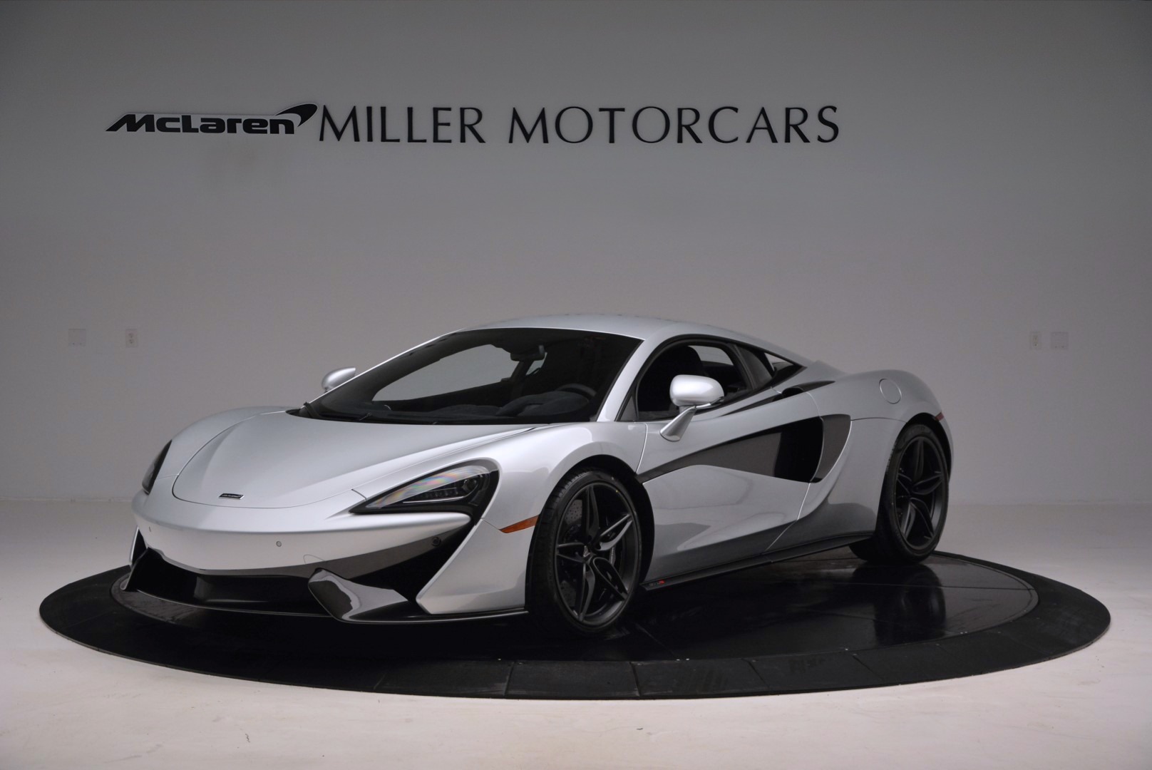 Used 2017 McLaren 570S for sale Sold at Bentley Greenwich in Greenwich CT 06830 1