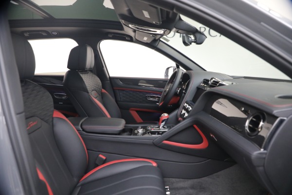 New 2026 Bentley Bentayga Speed V8 for sale $401,690 at Bentley Greenwich in Greenwich CT 06830 23