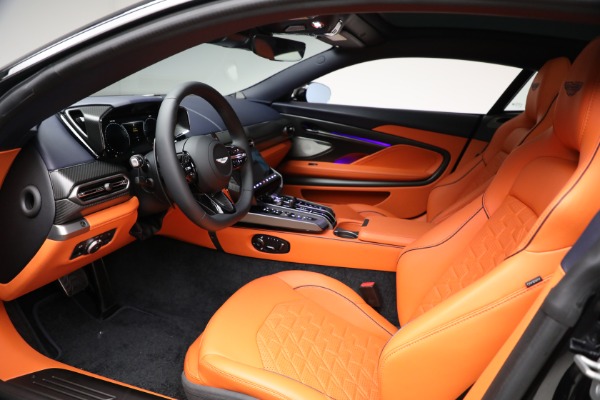 New 2025 Aston Martin Vanquish for sale $532,200 at Bentley Greenwich in Greenwich CT 06830 14