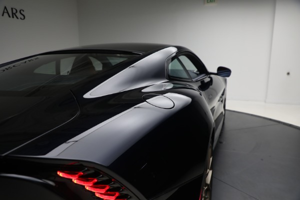 New 2025 Aston Martin Vanquish for sale $532,200 at Bentley Greenwich in Greenwich CT 06830 27