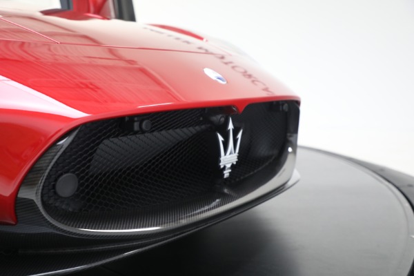 Used 2024 Maserati MC20 Cielo for sale $239,900 at Bentley Greenwich in Greenwich CT 06830 28