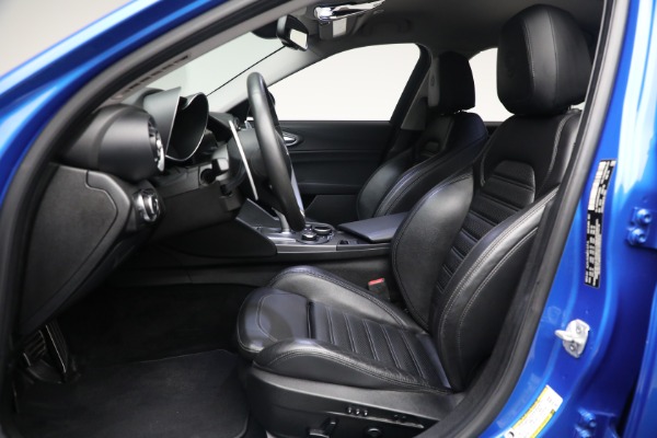 Used 2017 Alfa Romeo Giulia TI SPORT for sale Sold at Bentley Greenwich in Greenwich CT 06830 14