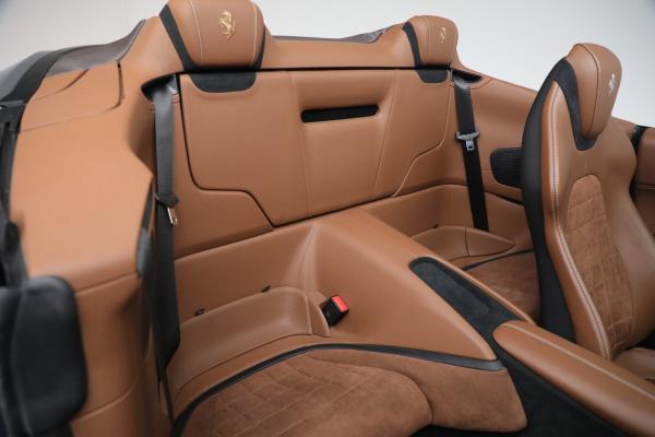 Used 2025 Ferrari Roma Spider for sale $324,900 at Bentley Greenwich in Greenwich CT 06830 21
