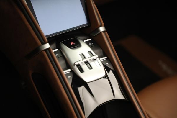 Used 2025 Ferrari Roma Spider for sale $324,900 at Bentley Greenwich in Greenwich CT 06830 24