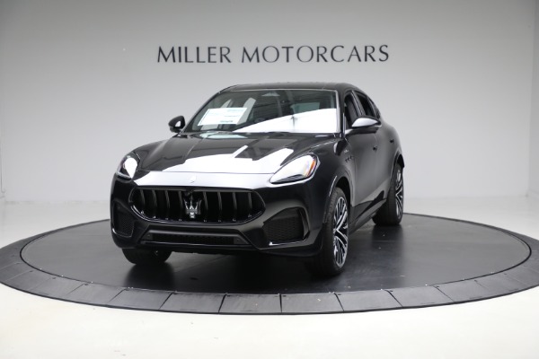 New 2025 Maserati Grecale Modena for sale $81,277 at Bentley Greenwich in Greenwich CT 06830 11