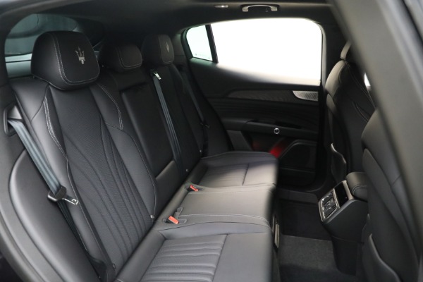New 2025 Maserati Grecale Modena for sale $81,277 at Bentley Greenwich in Greenwich CT 06830 19