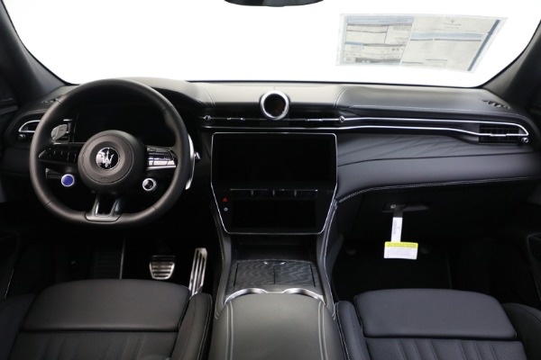 New 2025 Maserati Grecale Modena for sale $81,277 at Bentley Greenwich in Greenwich CT 06830 22
