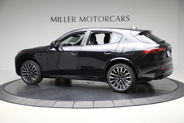 New 2025 Maserati Grecale Modena for sale $81,277 at Bentley Greenwich in Greenwich CT 06830 3