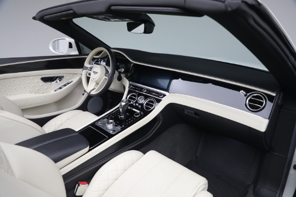 Used 2020 Bentley Continental GTC for sale $195,900 at Bentley Greenwich in Greenwich CT 06830 27
