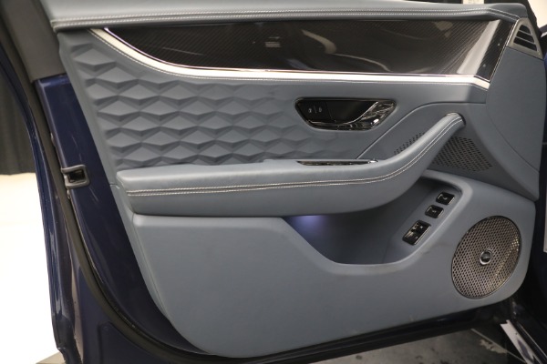 Used 2025 Bentley Flying Spur Speed for sale Sold at Bentley Greenwich in Greenwich CT 06830 17