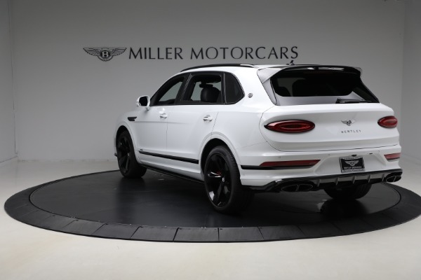 Used 2025 Bentley Bentayga EWB Azure V8 for sale $255,900 at Bentley Greenwich in Greenwich CT 06830 3