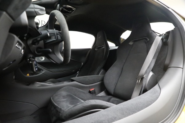 Used 2024 McLaren Artura for sale $193,900 at Bentley Greenwich in Greenwich CT 06830 21
