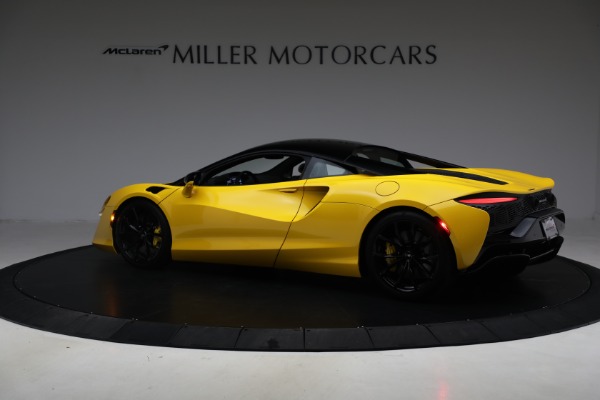 Used 2024 McLaren Artura for sale $193,900 at Bentley Greenwich in Greenwich CT 06830 4