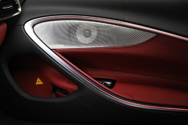 Used 2024 McLaren Artura TechLux for sale $196,900 at Bentley Greenwich in Greenwich CT 06830 28