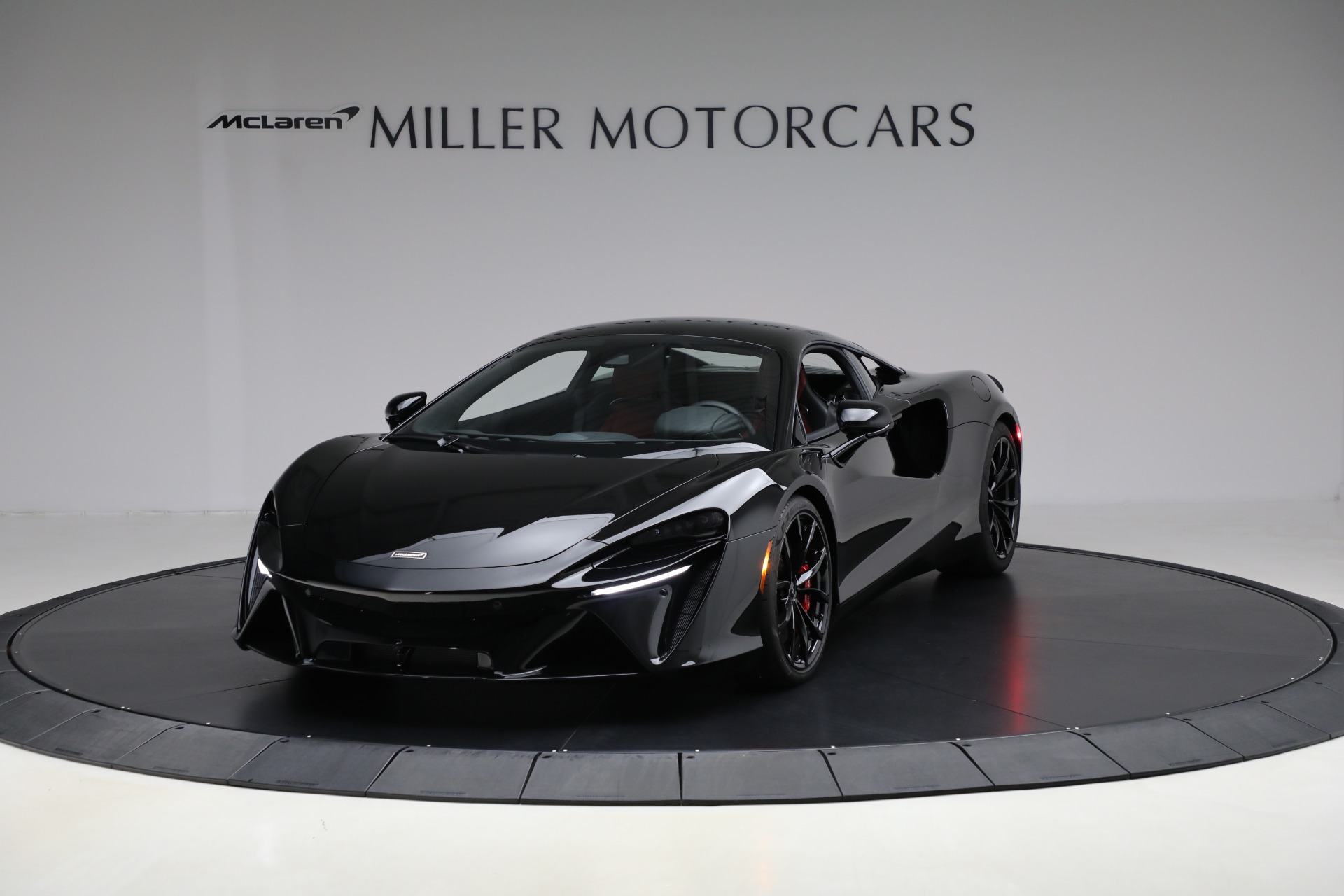 Used 2024 McLaren Artura TechLux for sale $196,900 at Bentley Greenwich in Greenwich CT 06830 1
