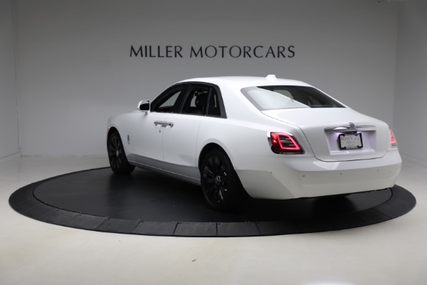 Used 2023 Rolls-Royce Ghost for sale $289,900 at Bentley Greenwich in Greenwich CT 06830 8