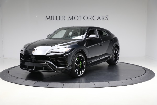 Used 2021 Lamborghini Urus Pearl Capsule Edition | Greenwich, CT