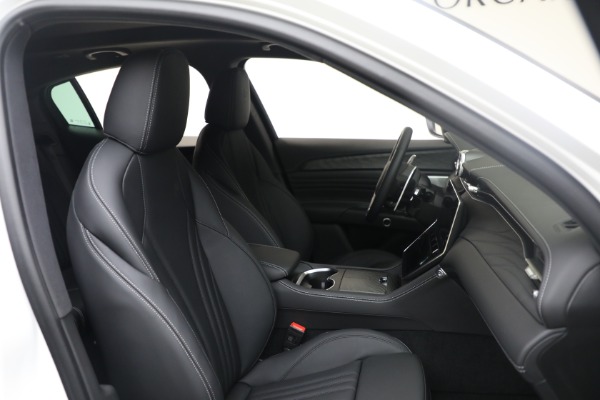 Used 2025 Maserati Grecale Modena for sale $61,116 at Bentley Greenwich in Greenwich CT 06830 16