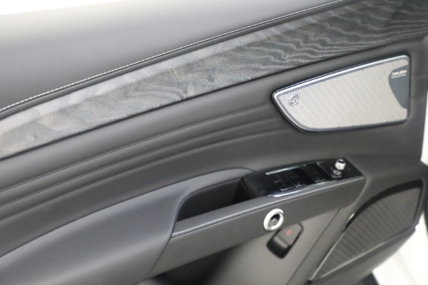 Used 2025 Maserati Grecale Modena for sale $61,116 at Bentley Greenwich in Greenwich CT 06830 22