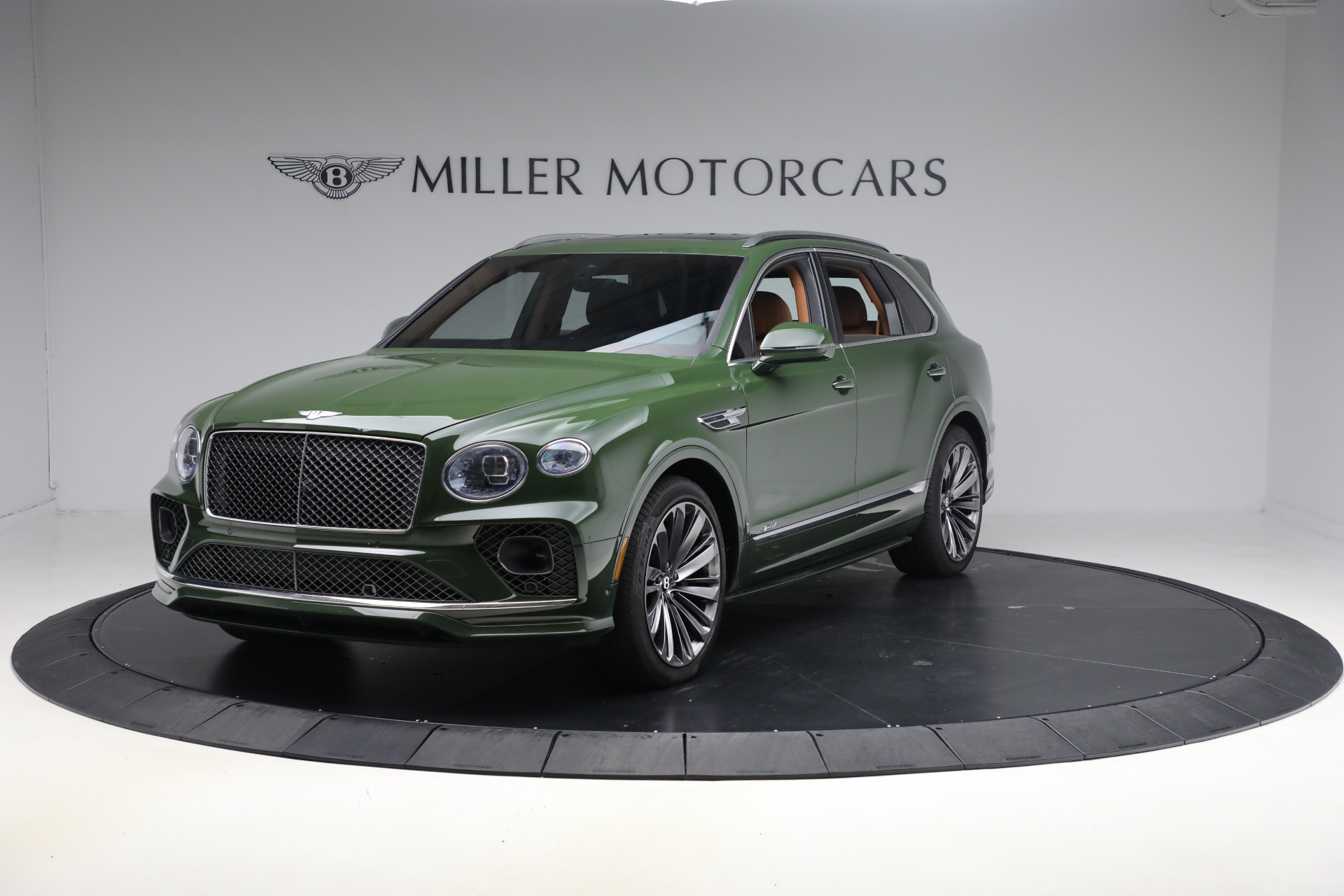 Used 2021 Bentley Bentayga Speed for sale $159,900 at Bentley Greenwich in Greenwich CT 06830 1